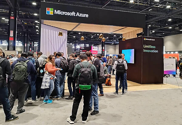 Microsoftのブース。いつも盛況