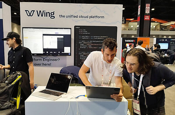 Wingのブースを発見