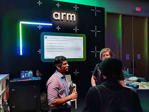 ARMのブース。GitHub ActionsにARMベースの仮想ハードウェアを追加
