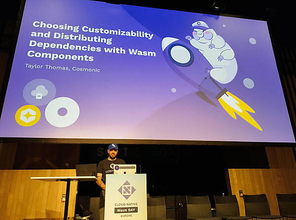 CosmonicのDirector of Engineering、Taylor Thomas氏