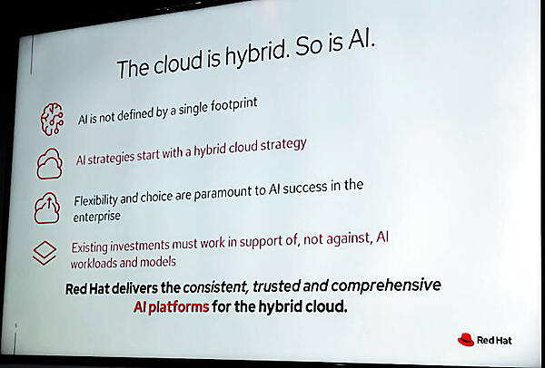 ハイブリッドクラウド戦略はAIにおいても継続