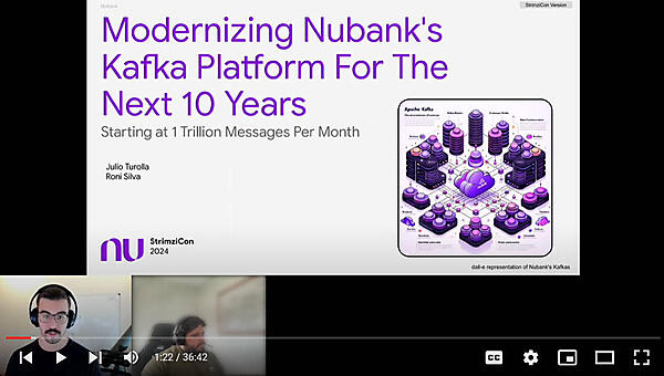 Nubankのエンジニア、Julio Turolla氏（左）とRoni Silva氏（右）