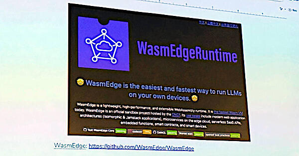 ローカル実行のランタイムはWasmEdgeを利用