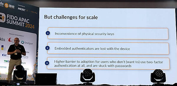 認証における課題を解説。物理キーやデバイスの紛失などが挙げられた