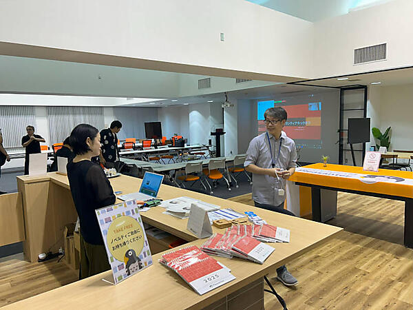 キックオフの会場設営のようす