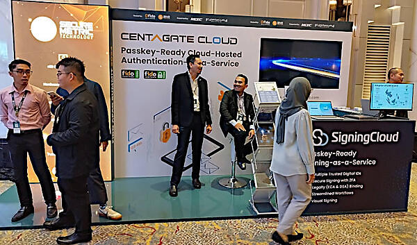 最大のスポンサーであるSecure Metric Technologyのブース