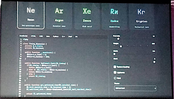 複数のフォントを切り替えて各プログラミング言語のサンプルプログラムの表示するデモプログラム