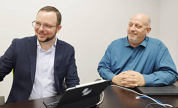 Brian Clemens氏（左）とMatthew Rice氏（右）