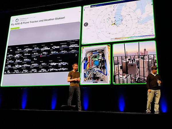 航空機がどこを飛んでいるのかを無線で取得して気象情報と重ね合わせたダッシュボード