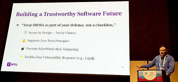 SBOMを作業後のチェックリストとして使うのではなくプロセスに組み込むことを推奨