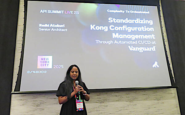 セッションを行うAtukuri氏