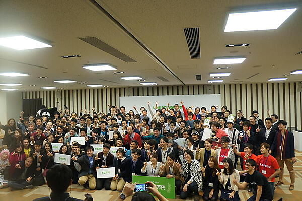 LINE BOT AWARDS FINAL -STAGE＆表彰式- 参加者の集合写真