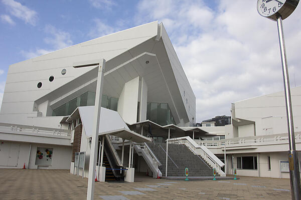 今回の会場となった岩国市民文化会館