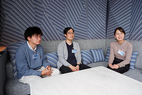 インタビュー中の雰囲気からもエンジニア同士の仲の良さが伺えた