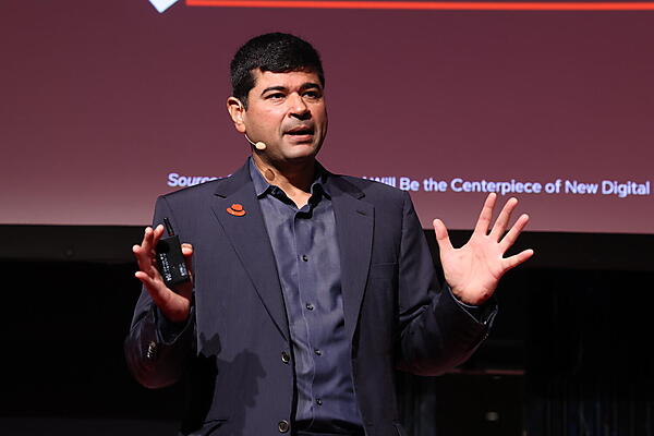 米Red Hat 製品統括 シニアバイスプレジデント Ashesh Badani氏