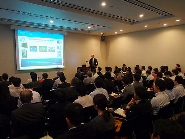 ブラックダックOSSセミナー（2014年10月9日開催）で解説するブラックダックのCTO、ビル・レディンガム氏